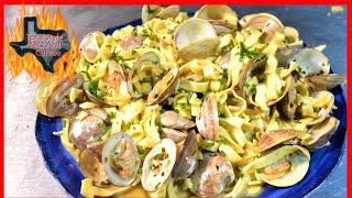 Little Neck Clams In Wine Sauce | Lemon And Garlic Wine Sauce