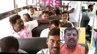 Look At The Drunken Party Workers Of TRS Party.. Openly Distributing Wine In Governemt Bus During