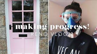 OUR CORNISH COTTAGE: NEW DOOR, WINDOWS & FENCE! RENO VLOG 2