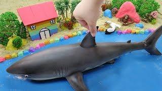 Farmer In The Dell Song | How To Make House and River with Slime, Kinetic Sand, Shark Toys for Kids