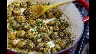 Herb Garlic Mushrooms #MeatFreeMonday | CaribbeanPot.com